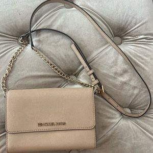 Michael Kors Crossbody Bag